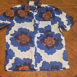GAP Men's Floral Shirt Sz M hawain Button Down Business Casual Skate Beach Prep